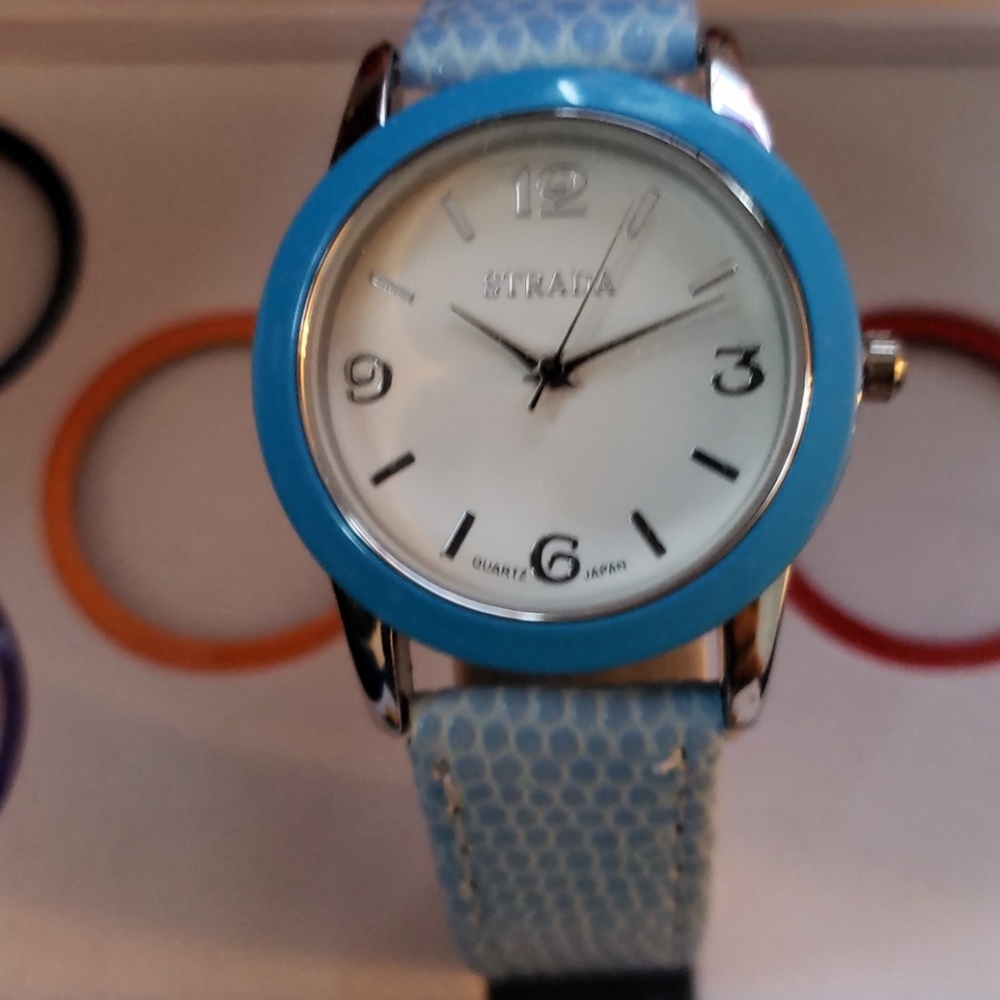 Watch set - Picture 3 of 3